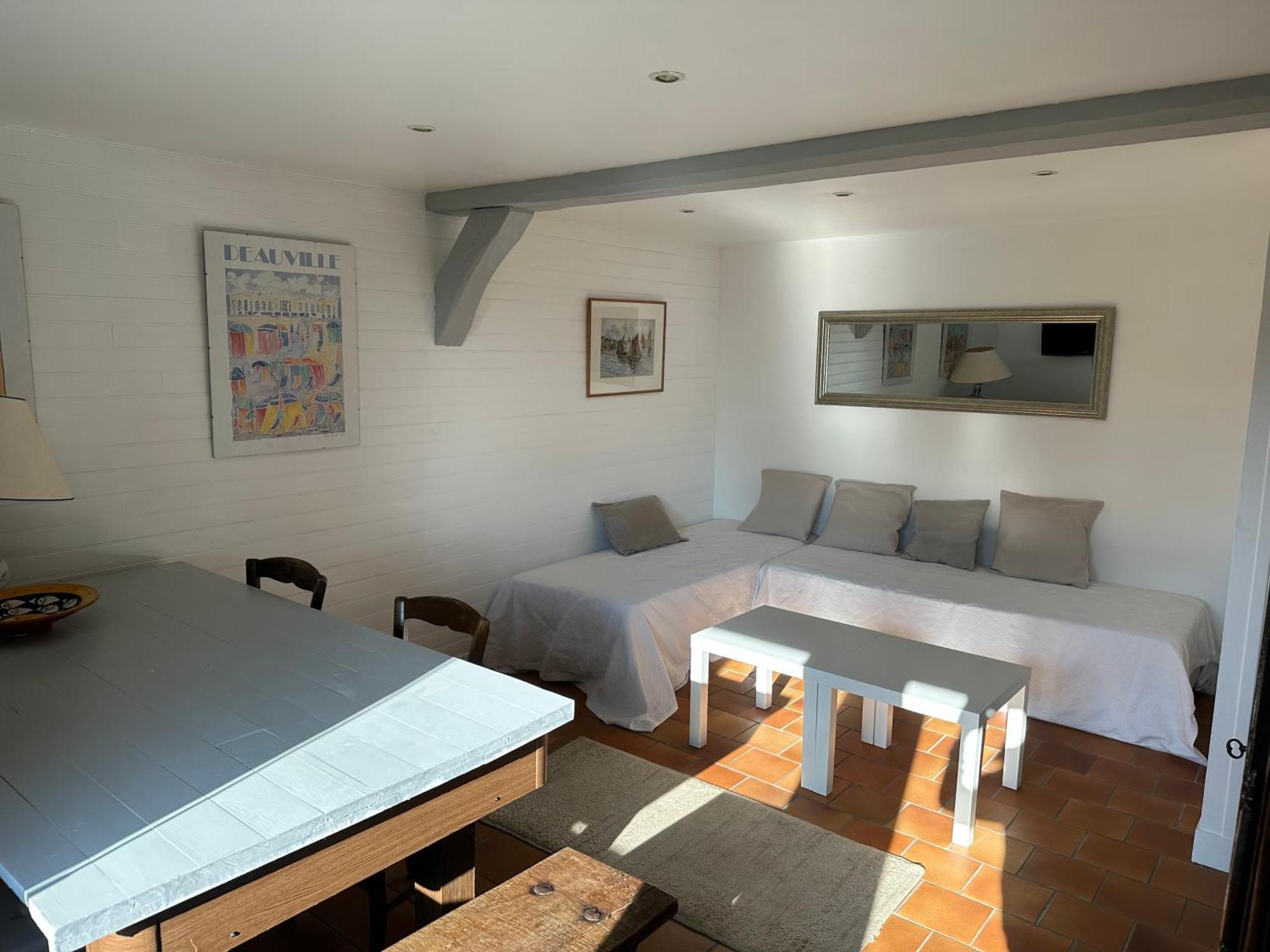 Bener'Inn Une Maison 3 Chambres 125 M2 Ou Une Maison 2 Chambres 50 M2 Ou Les 2 Maisons Benerville-sur-Mer Room photo